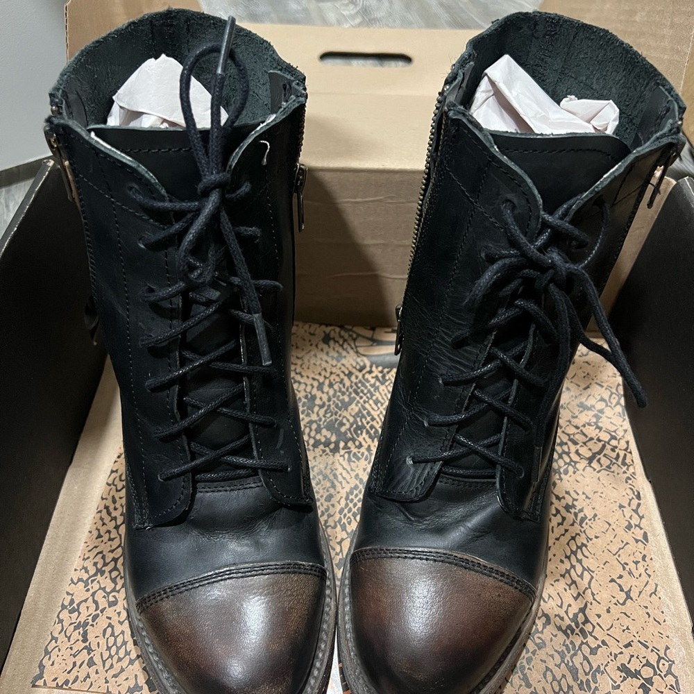 Freebird Black and Brown shoes - Picture 11 of 13
